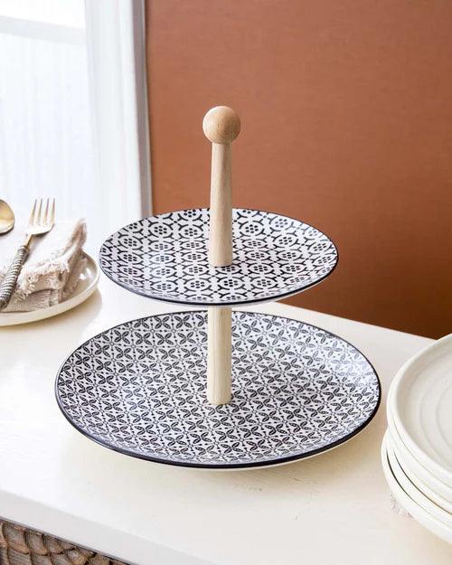 Seamless 2-Tier Cake Stand