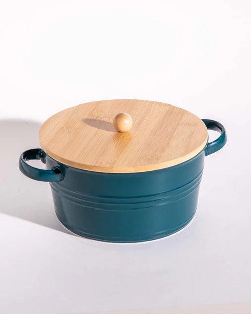 Enameled Buffet Casserole with Wood Lid, Green - Large