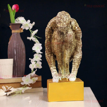 Modern Art Brick Man in Sitting Position Showpiece Table Decor, Gift