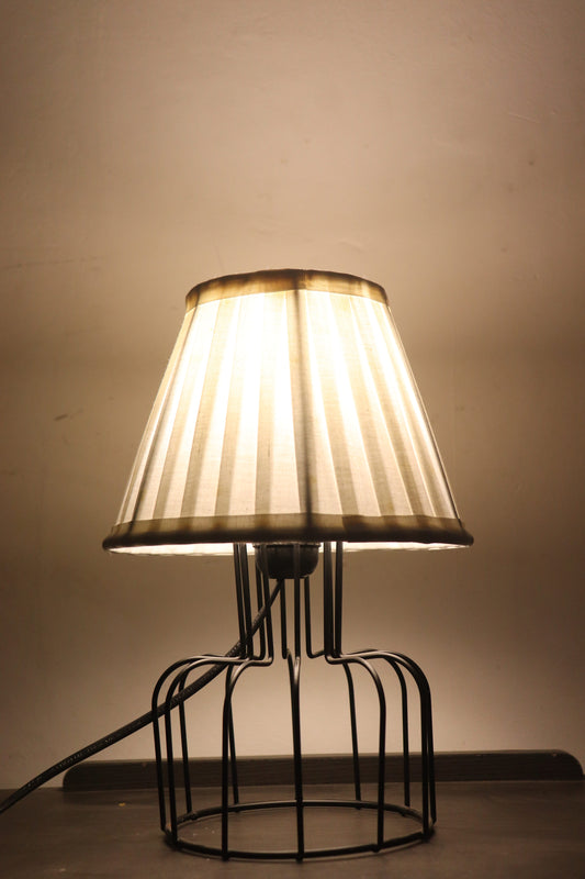 Golden Glow: A Fusion of Art and Illumination