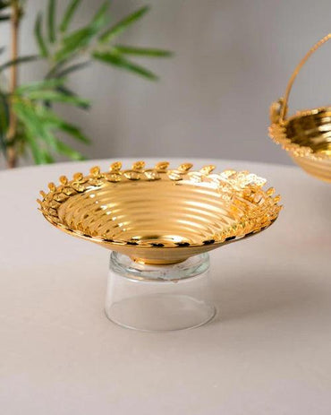 Fresh Delights: Fruit Basket with Glass Base