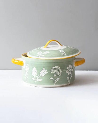 Tulip Buffet Casserole with Ceramic Lid