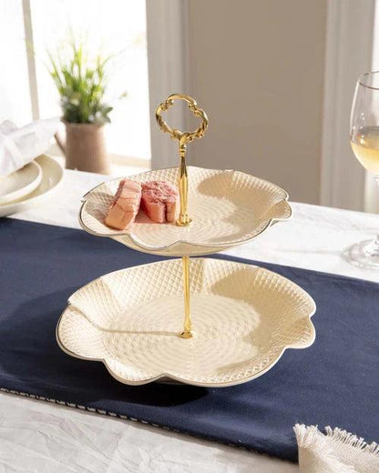 Wavy Edge 2-Tier Cake Stand