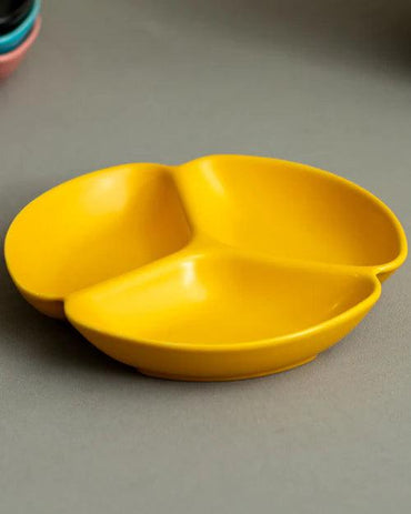 Monochrome Chip & Dip Platter - Yellow