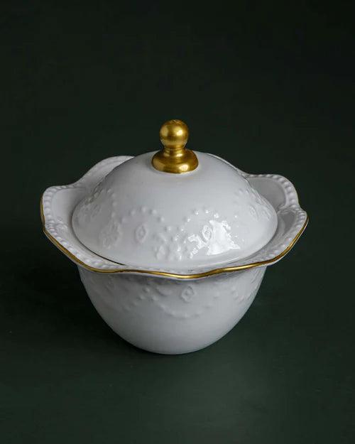 Wavy Edge Dessert Bowl With Lid - White