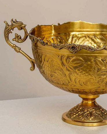 Embossed Round Deep Bowl with Handle - 10"