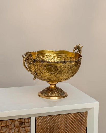 Embossed Round Deep Bowl with Handle - 12"