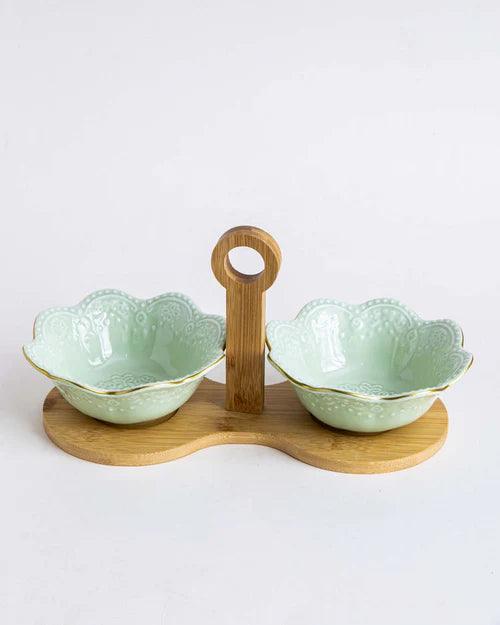 Wavy Edge Embossed Serving Bowls With Wooden Stand - Green