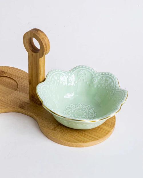 Wavy Edge Embossed Serving Bowls With Wooden Stand - Green