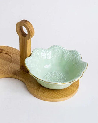 Wavy Edge Embossed Serving Bowls With Wooden Stand - Green
