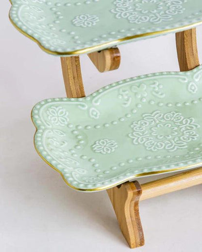 Wavy Edge 2 Tire Serving Platter With Wooden Stand - Green