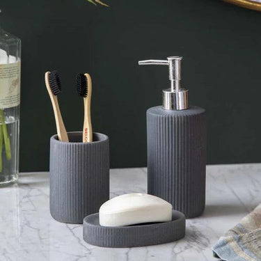 Parallel Beauty 3-Piece Bath Set - Black