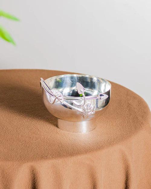 Louts Bud Brass Deep Bowl