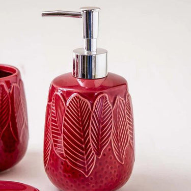 Autumn Leaves 4-Piece Bath Set - Red