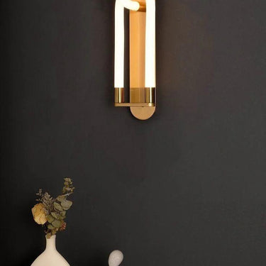 Impasse Wall Light