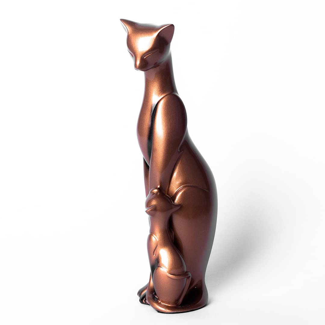 Mother Cat with Child Showpiece