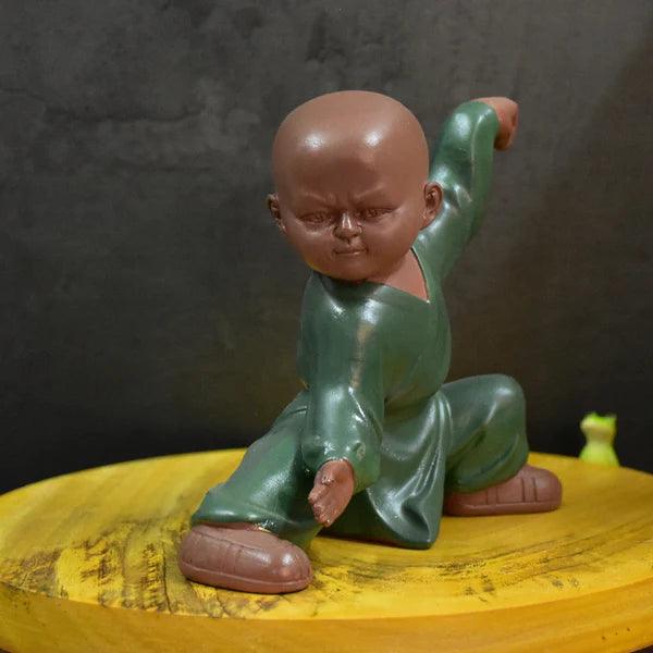 KUNG FU MONK FOR GIFT, DECOR (15X14X9 CM)