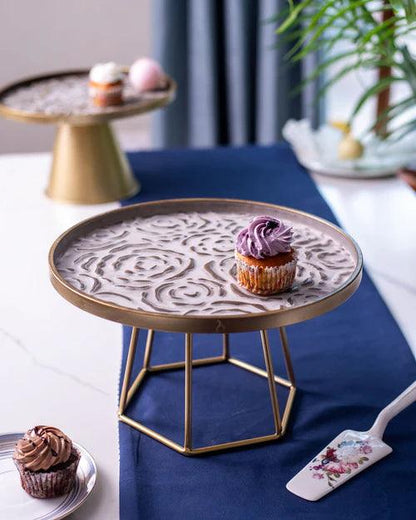 Cake Perch: Showstopper Cake Stand - Medium